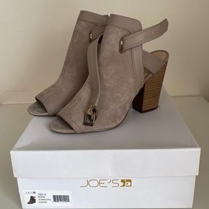 Joe’s Geneva Block Heel